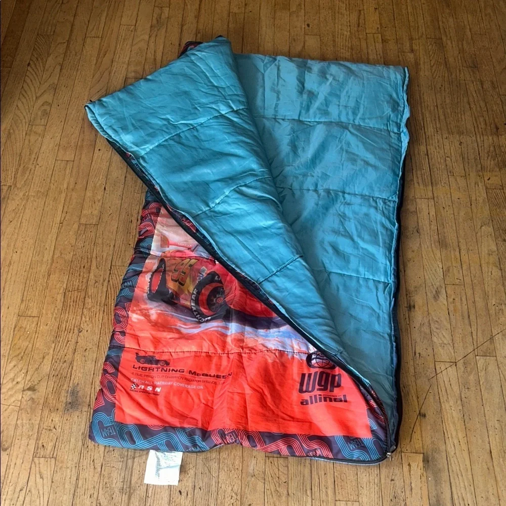 Disney Cars Lightning McQueen Red and Blue Blanket sleeping bag